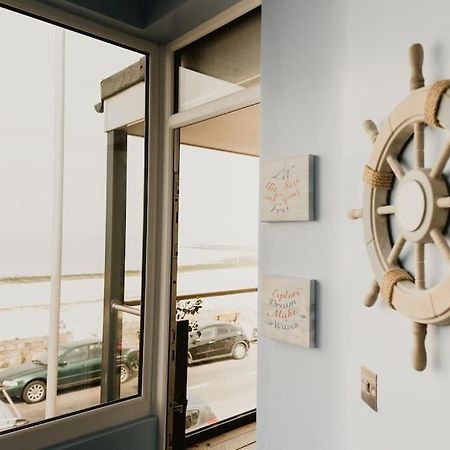 The Sea Deck Apartment - Westbrook Bay Beach - By Goldex Coastal Breaks Margate Luaran gambar