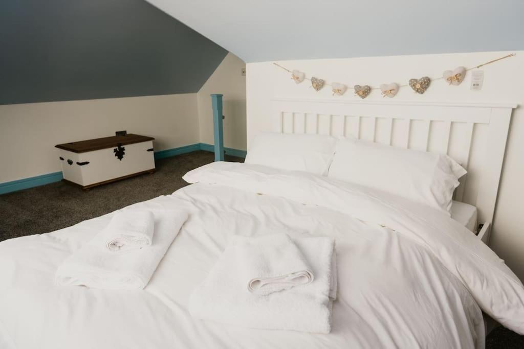 The Sea Deck Apartment - Westbrook Bay Beach - By Goldex Coastal Breaks Margate Luaran gambar