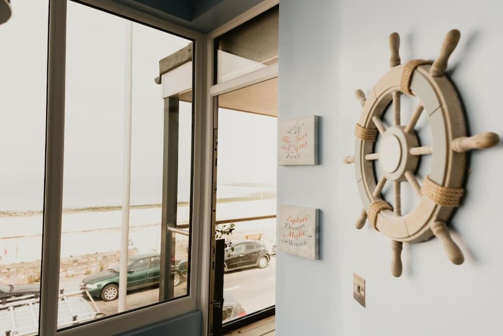 The Sea Deck Apartment - Westbrook Bay Beach - By Goldex Coastal Breaks Margate Luaran gambar